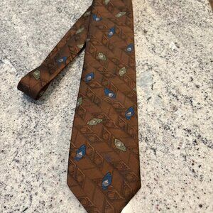 Men's vintage Christian Dior tie.